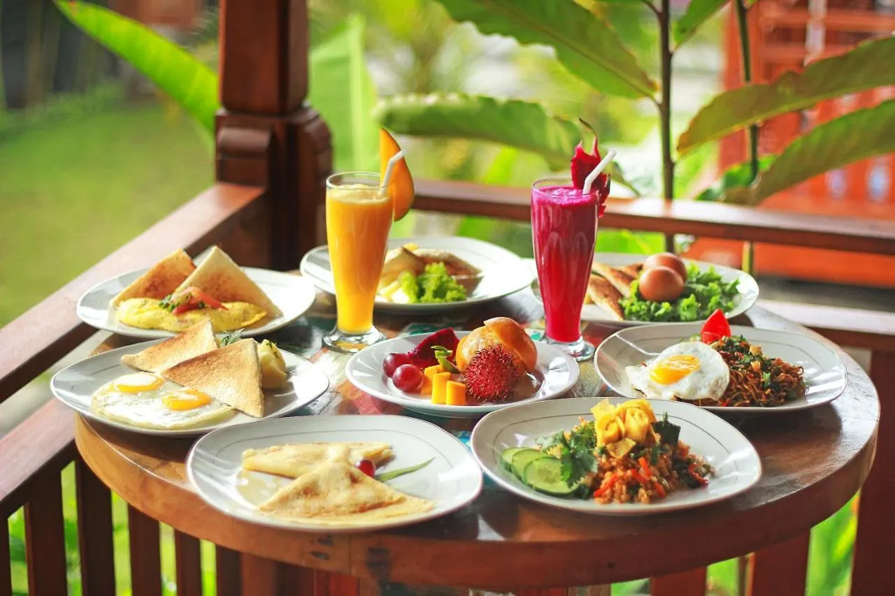 Bed & Breakfast Romantic Deluxe 0Ne Bedroom Wooden Villa 2 Ubud
